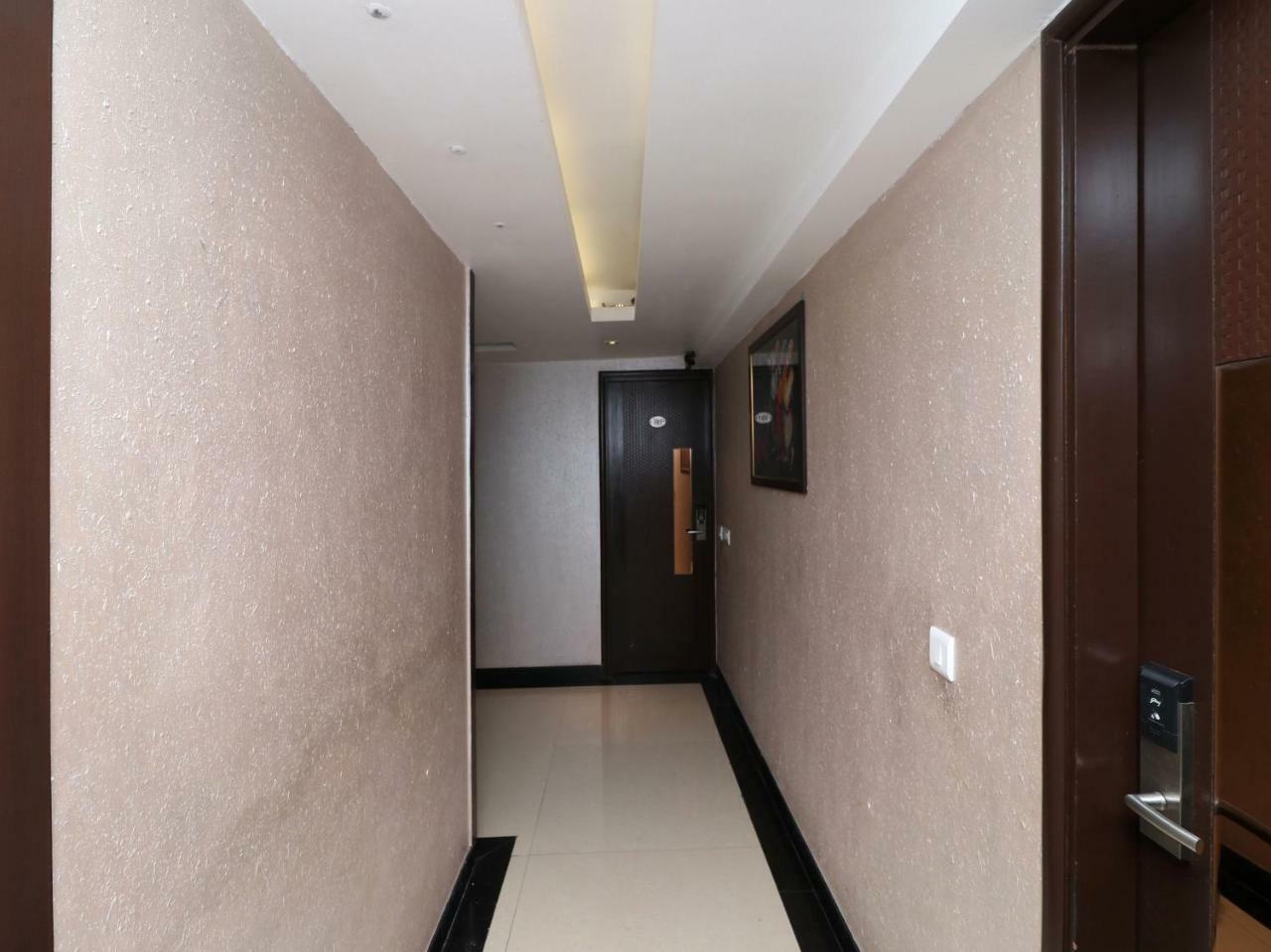 Fabhotel Red Leaf Mall Road Mussoorie Exterior photo